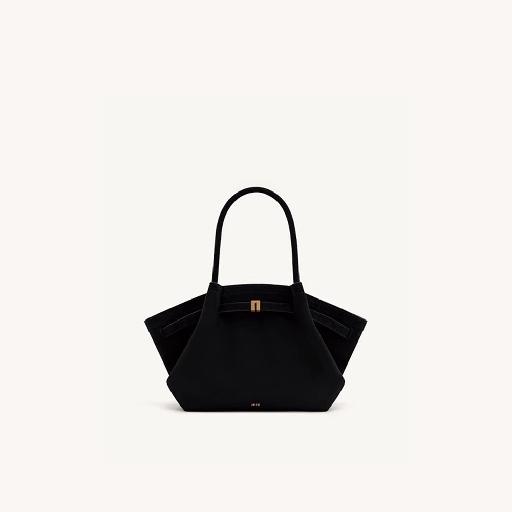 Luxury Bags To Sell - Best-selling JW PEI dumpling bag. New