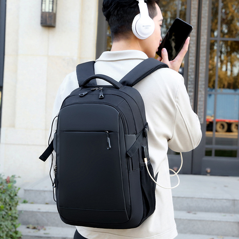 Luxury Backpack Printed Logo M - đánh giá và giá Luxury Bags Names