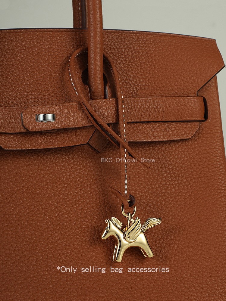 Luxury Brass Pegasus Bag Charm - đánh giá và giá Luxury Bags Hermes Birkin